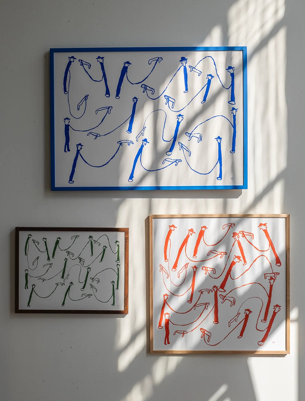 DOG WALK POSTER, BLÅ - 50x70 cm